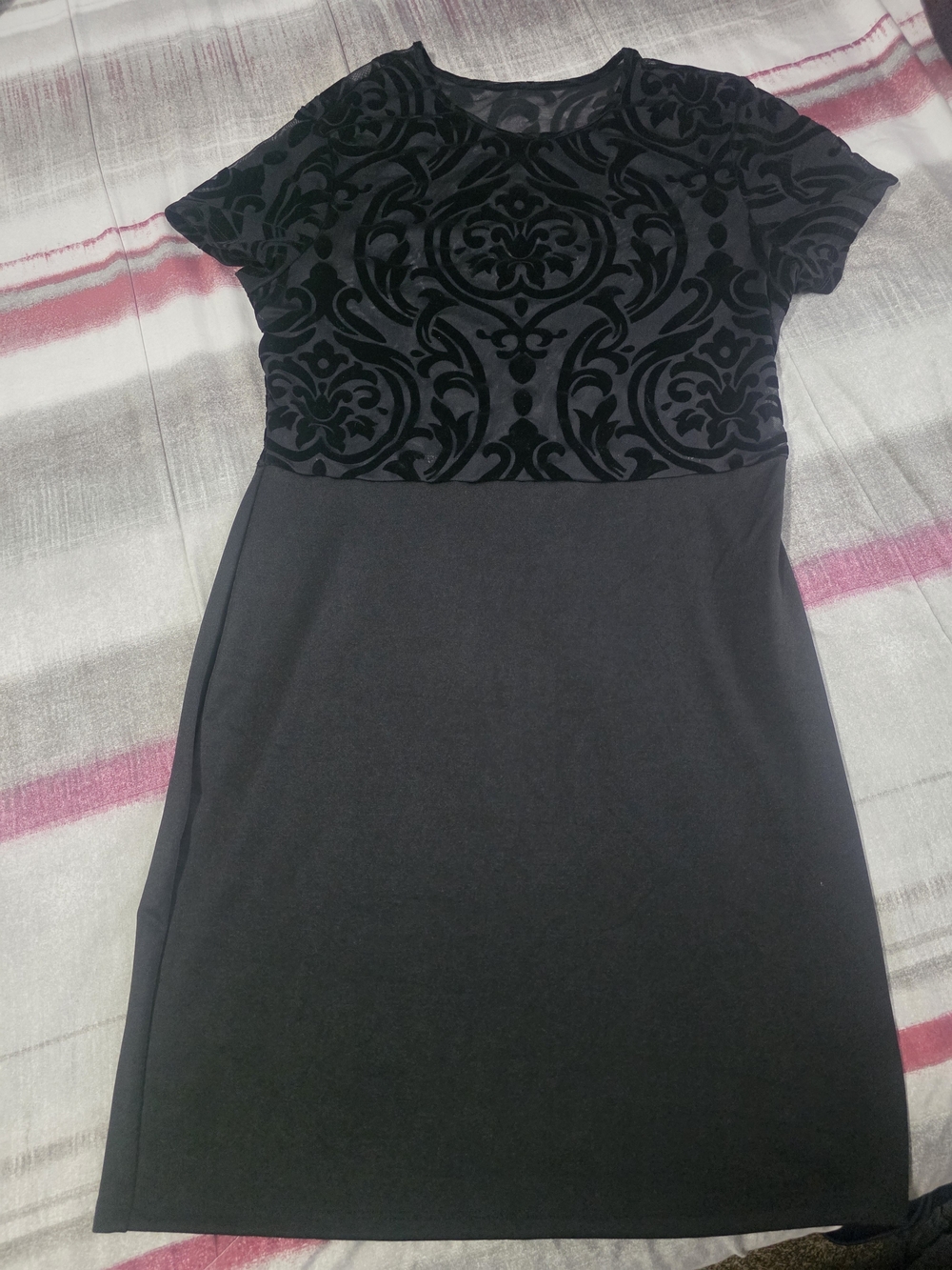 Women’s Black Short Sleeve Sheath Dress with Burnout Velvet Bodice